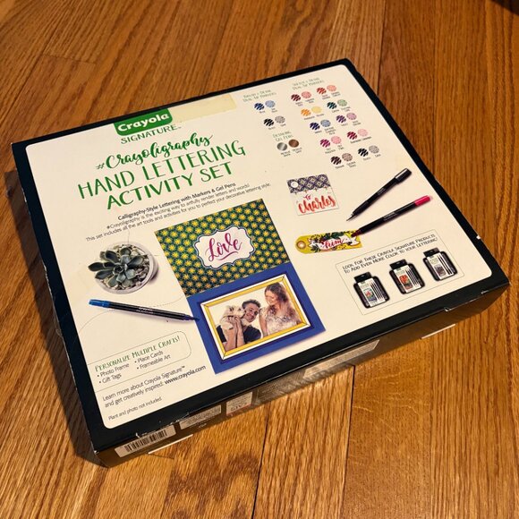 Hand Lettering Set - Picture 2 of 2